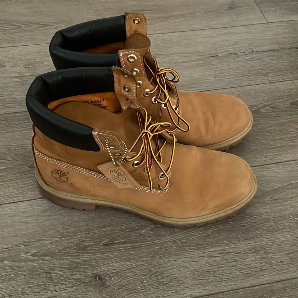 Timberland - Picture 3 of 5